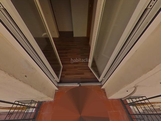 Piso en venta en Madrid, Vista Alegre. Piso en Calle Guacamayo. Pisos.