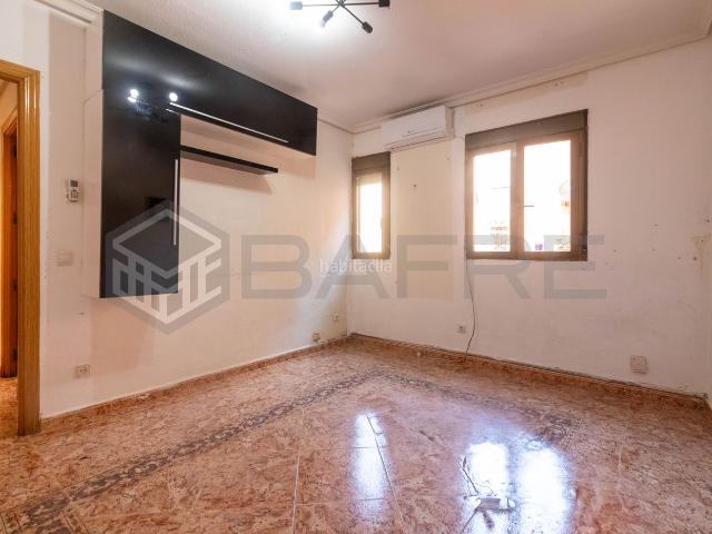 Piso en venta en Madrid, Vista Alegre. Pisos.