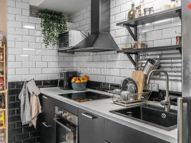 Piso en venta en Madrid, Vista Alegre. Pisos.