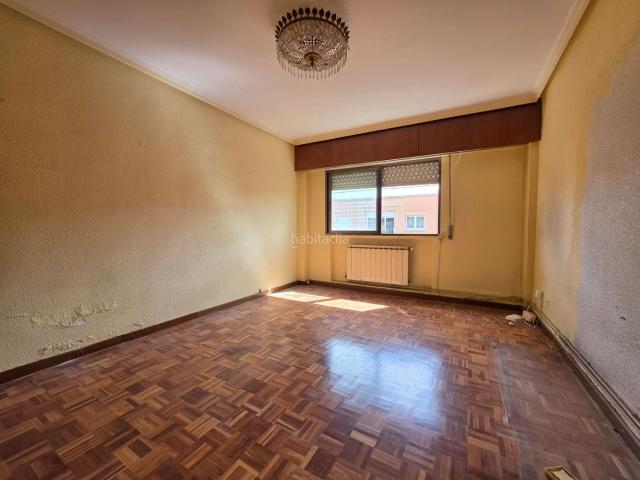 Piso en venta en Madrid, Vista Alegre. Pisos.