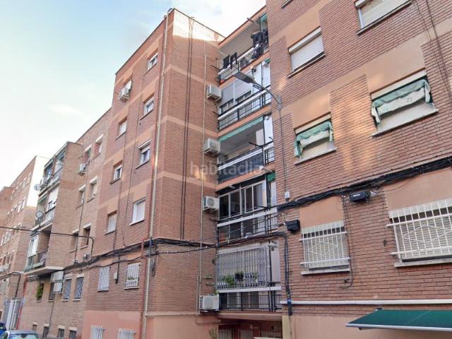 Piso en venta en Madrid, Vista Alegre. Pisos.