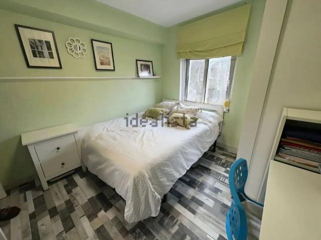 Piso en venta en Madrid, Zofío. ascensor aire acondicionado. Pisos.