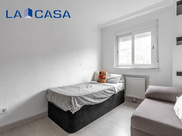 Piso en venta en Madrid, Zofío. PISO IDEAL EXTERIOR. Pisos.