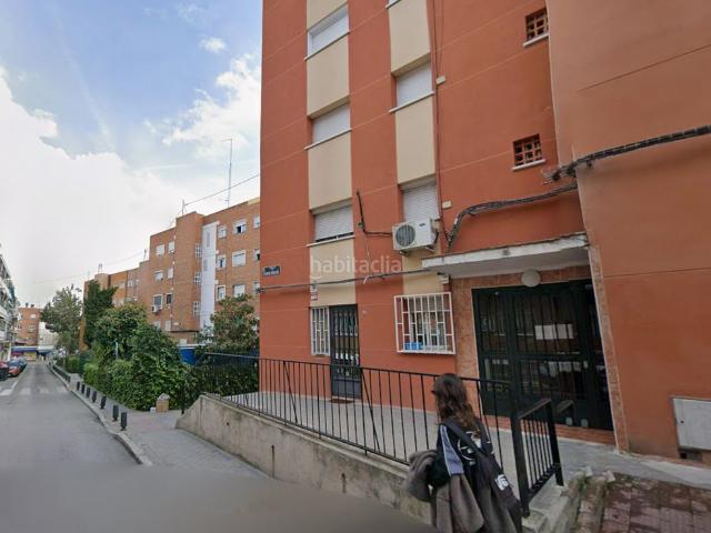 Piso en venta en Madrid, Zofío. Pisos.
