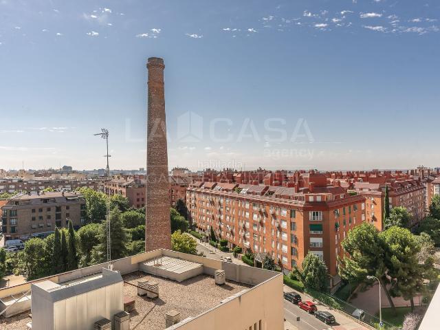 Piso en venta en Madrid, Acacias. Piso de 180 m con 4 dormitorios y ascensor en Concejal Benito Martín Lozano. Pisos.