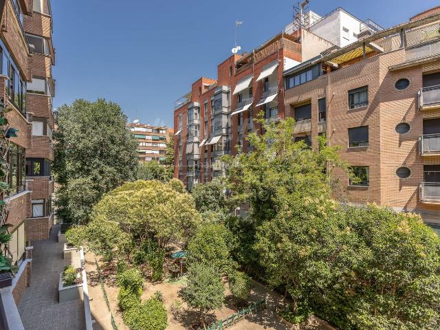 Piso en venta en Madrid, Acacias. Piso en venta en Calle Toledo, Madrid. Pisos.