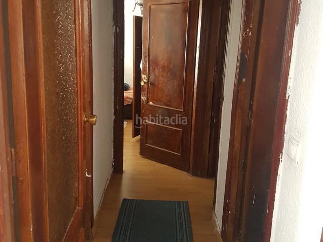 Piso en venta en Madrid, Abrantes. 3 DORMITORIOS, AMPLIO, BUEN ESTADO. Pisos.