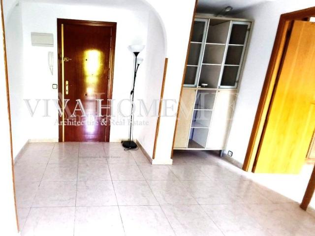 Piso en venta en Madrid, Abrantes. PISO de 2 HABITACIONES, con TERRAZA en el corazón de ABRANTES. Pisos.