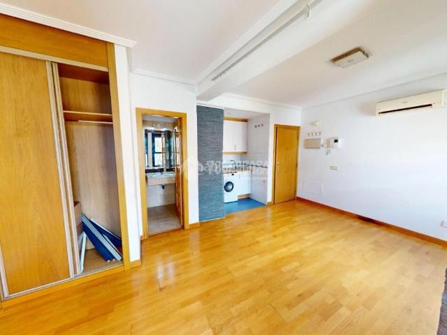 Piso en venta en Madrid, Adelfas. Piso en venta en Madrid. Pisos.