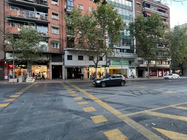 Piso en venta en Madrid, Palos de Moguer. MadridPiso. Pisos.