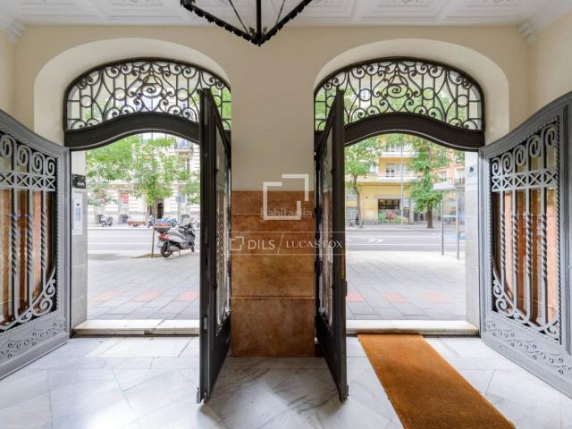 Piso en venta en Madrid, Almagro. Excelente piso en venta en Almagro, Madrid. Pisos.