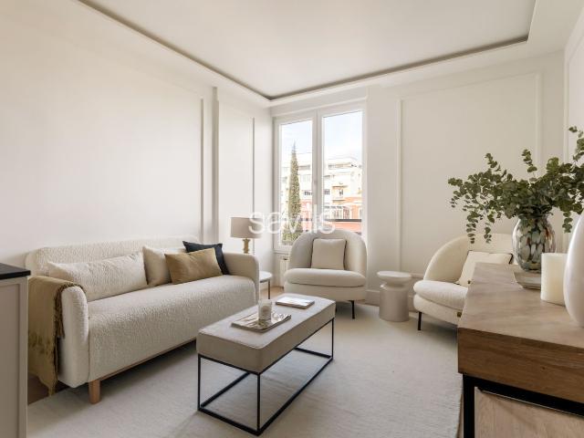 Piso en venta en Madrid, Almagro. Piso en venta en Almagro. Pisos.
