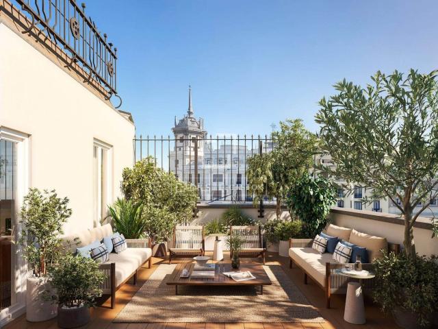 Piso en venta en Madrid, Almagro. Piso Excelentes de 5 dormitorios en venta en Almagro, Madrid. Pisos.