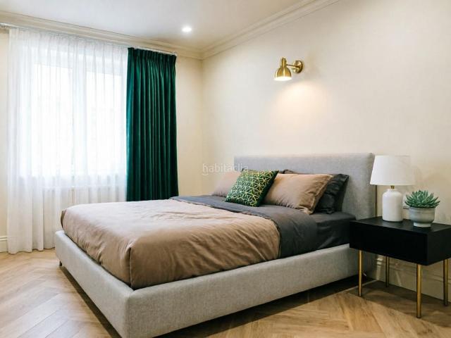 Piso en venta en Madrid, Almagro. Piso excepcional en distrito de Chamberí. Pisos.