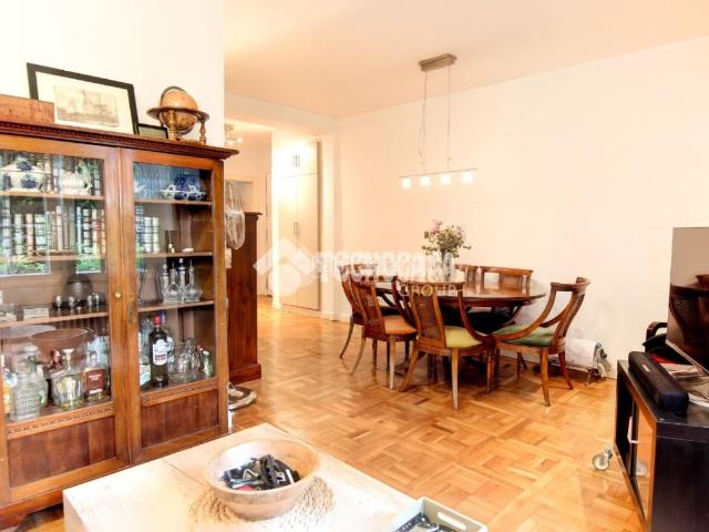 Piso en venta en Madrid, Alameda de Osuna. Piso en venta en Madrid. Pisos.
