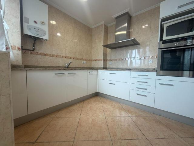 Piso en venta en Madrid, Aluche. GESPAIN ALUCHECAMPAMENTO OFRECE EN EXCLUSIVA. Pisos.
