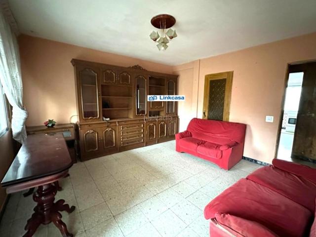 Piso en venta en Madrid, Aluche. PISO DE 3 DORMITORIOS CON ASCENSOR EN LA ZONA DE ALUCHE. Pisos.