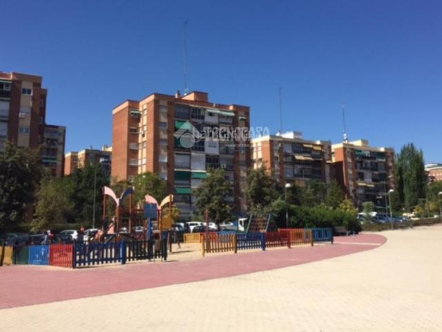 Piso en venta en Madrid, Aluche. Piso en venta en Madrid. Pisos.