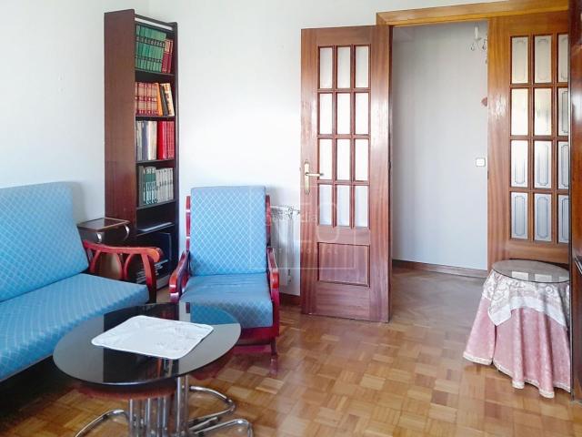 Piso en venta en Madrid, Aluche. PISO EN CALLE QUERO, ALUCHE. Pisos.