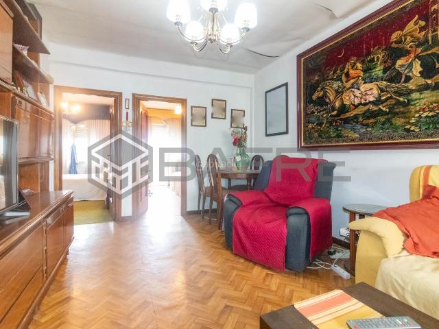 Piso en venta en Madrid, Aluche. Pisos.