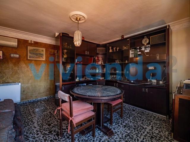 Piso en venta en Madrid, Apóstol Santiago. Piso en ApxF3stol Santiago, 63 m2, 3 dormitorios, 1 baxF1os, 267.000 euros. Pisos.