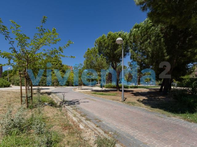 Piso en venta en Madrid, Apóstol Santiago. Piso en ApxF3stol Santiago, 73 m2, 3 dormitorios, 1 baxF1os, 392.500 euros. Pisos.