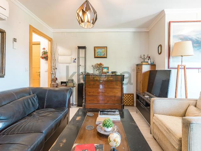 Piso en venta en Madrid, Aravaca. NUDA PROPIEDAD en venta en Calle Fuente del Romero. Pisos.