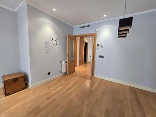 Piso en venta en Madrid, Aravaca. Piso en venta en Urbanización Altos de Aravaca. Pisos.