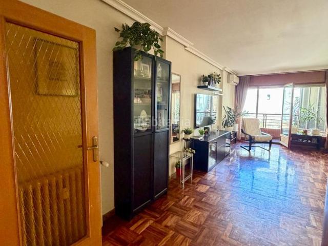 Piso en venta en Madrid, Arapiles. Pisos.