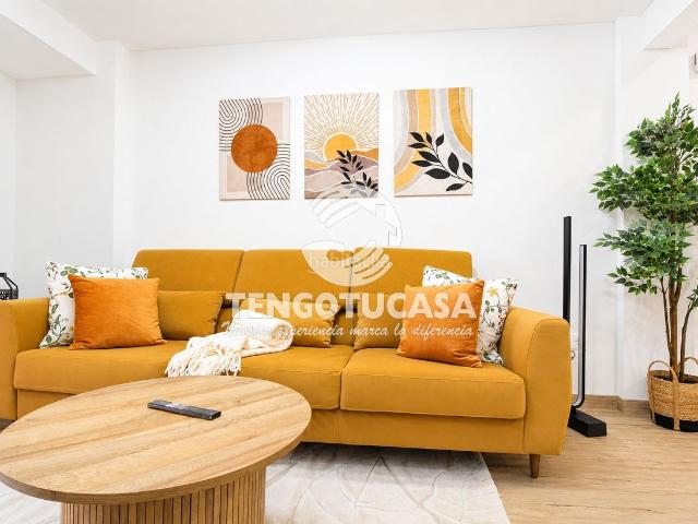 Piso en venta en Madrid, Arcos. Piso en venta en Avenida de Guadalajara, 77. Pisos.