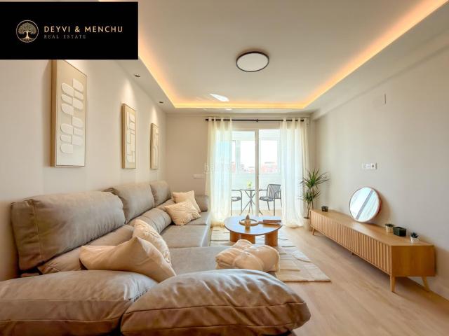 Piso en venta en Madrid, Arcos. Piso Reformado a Estrenar con Vistas al Wanda Metropolitano Av. de Guadalajara, Madrid. Pisos.
