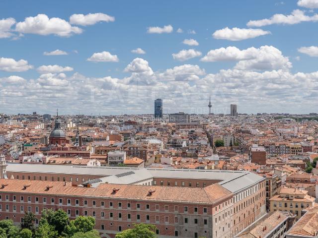 Piso en venta en Madrid, Argüelles. Pisos.