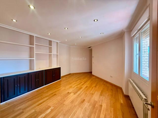 Piso en venta en Madrid, Bellas Vistas. Venta en Bellas Vistas. Pisos.