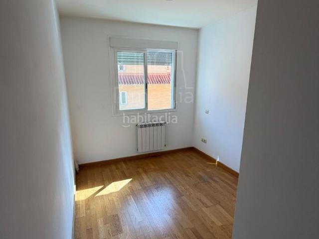 Piso en venta en Madrid, Butarque. Pisos.