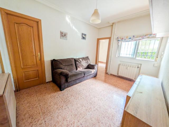 Piso en venta en Madrid, Campamento. Piso luminoso en Colonia Jardín. Pisos.