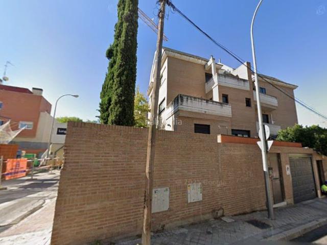 Piso en venta en Madrid, Canillas. Casa en venta en calle De la Fontaneria. Pisos.