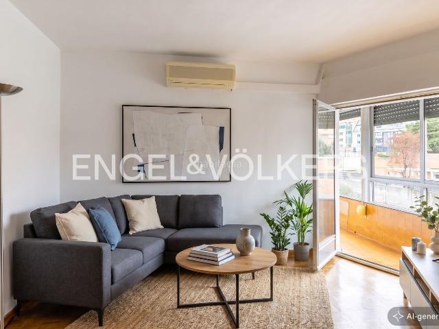 Piso en venta en Madrid, Canillas. Maravilloso piso en Canillas. Pisos.