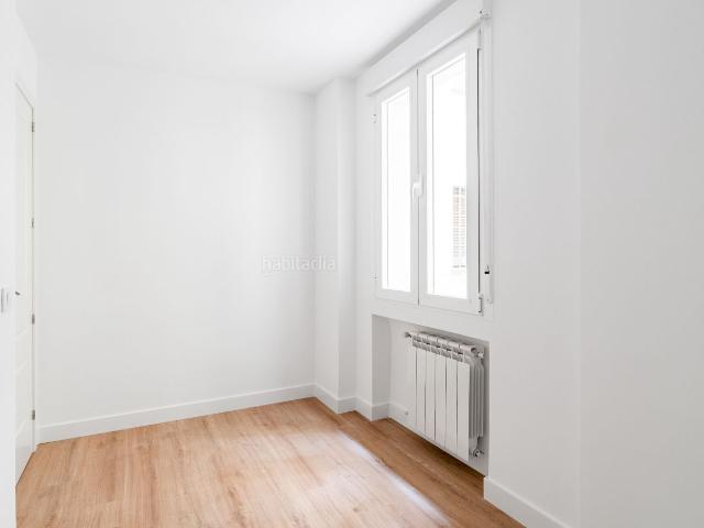 Piso en venta en Madrid, Canillas. Pisos.