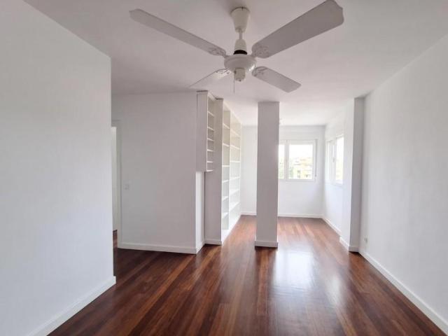 Piso en venta en Madrid, Calle de las Petunias, 28042