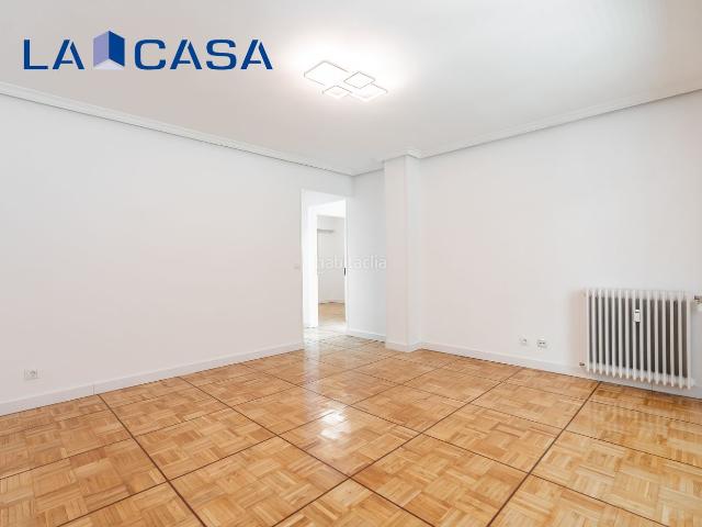 Piso en venta en Madrid, Chopera. GRAN OPORTUNIDAD EN INMEJORABLE ZONA DE MADRID!. Pisos.