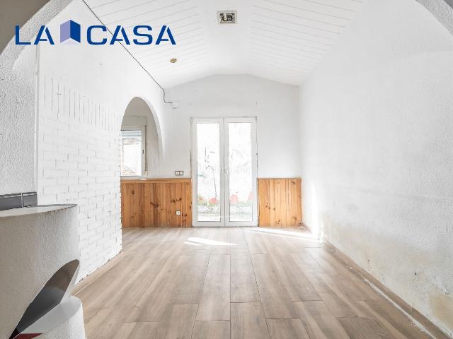 Piso en venta en Madrid, Chopera. GRAN OPORTUNIDAD EN MADRID!. Pisos.