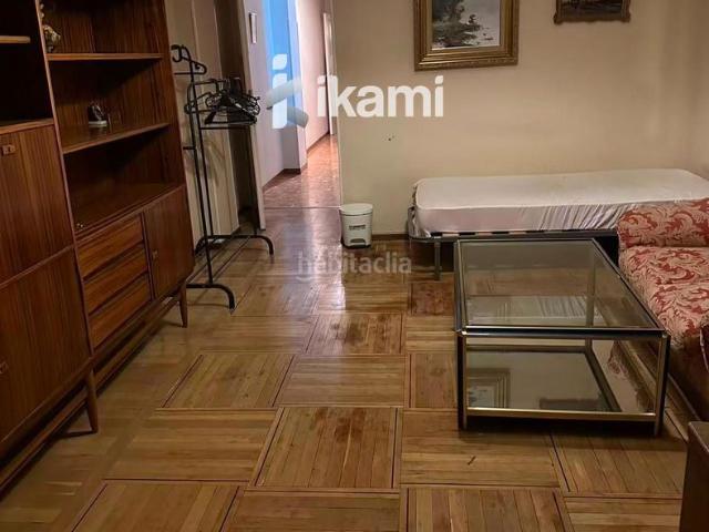 Piso en venta en Madrid, Ciudad Universitaria. Vivienda exclusiva a un minuto del metro Guzman el Bueno. Pisos.