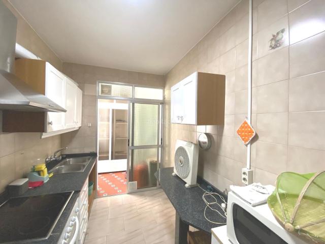 Piso en venta en Madrid, Ciudad Universitaria. Piso ideal para parejas que comienzan o inversores. Pisos.