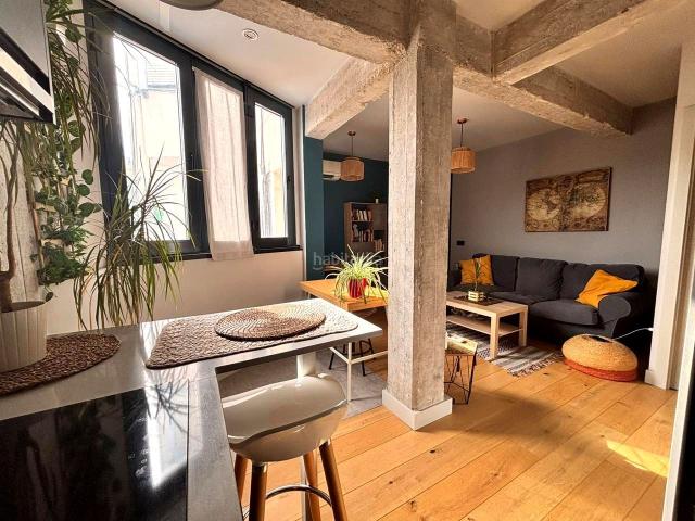 Piso en venta en Madrid, Comillas. OPORTUNIDAD ÚNICA VIVIENDA TOTALMENTE REFORMADA JUNTO A MADRID RÍO. Pisos.