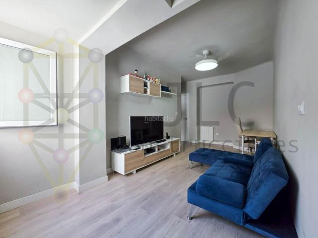Piso en venta en Madrid, Concepción. Exclusividad, amplitud y vistas privilegiadas en Avenida Donostiarra. Pisos.