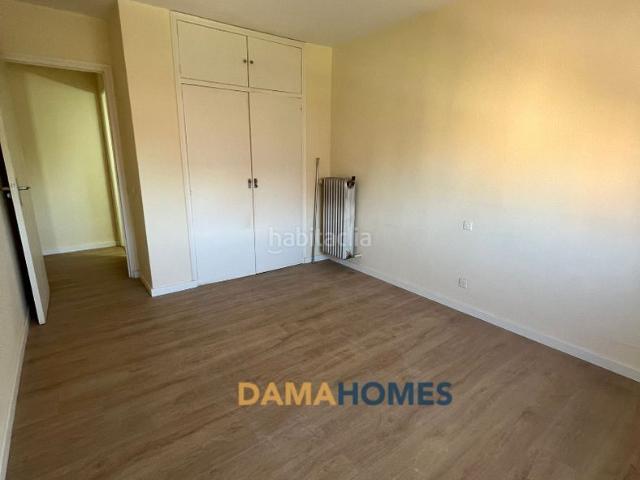 Piso en venta en Madrid, Concepción. Gran terraza, luz y tranquilidad en Arturo Soria. Exterior y con vistas despejadas. Pisos.