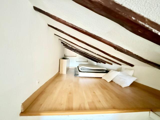 Piso en venta en Madrid, Cortes Huertas. Piso de 39 m con 1 dormitorio y nuevo en Huertas, Madrid. Pisos.