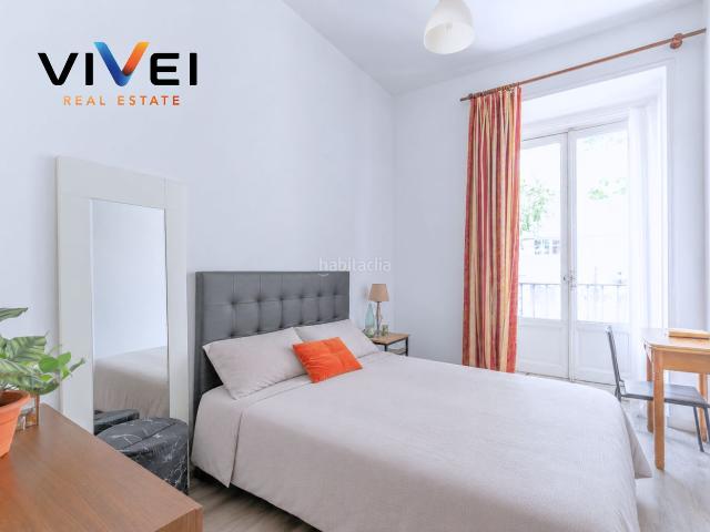 Piso en venta en Madrid, Cortes Huertas. Pisos.