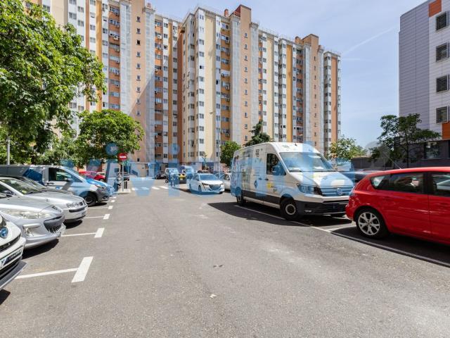 Piso en venta en Madrid, Costillares. Piso en Costillares, 135 m2, 3 dormitorios, 2 baxF1os, 788.000 euros. Pisos.