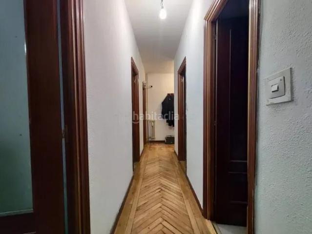 Piso en venta en Madrid, Cuatro Caminos Azca. Piso de 3 dormitorios con terraza de uso exclusivo en Cuatro Caminos Madrid. Pisos.